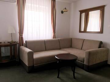 Фото номера Апартаменты Делюкс с 1 спальней Отель Hotel Kameleon г. Тарнобжег 4